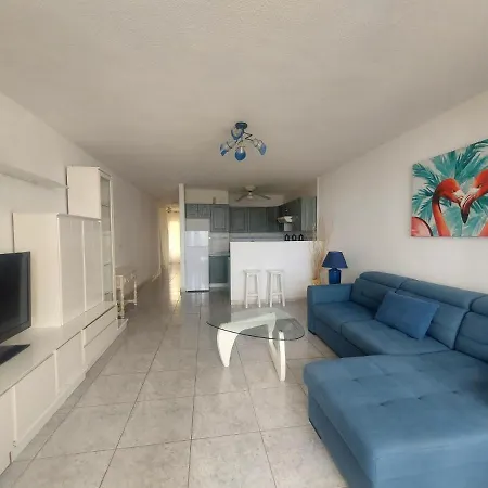 Apartment Blue Sky Experience